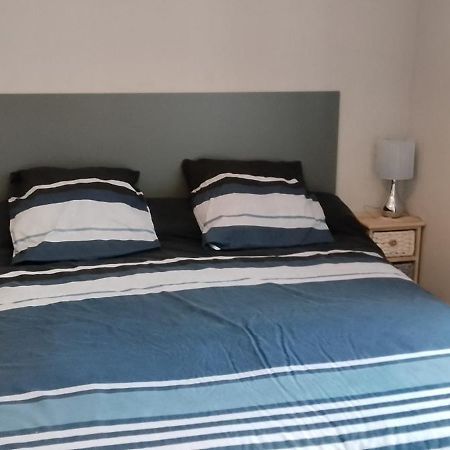 Le Beau Sejour Apartamento Pontorson Exterior foto